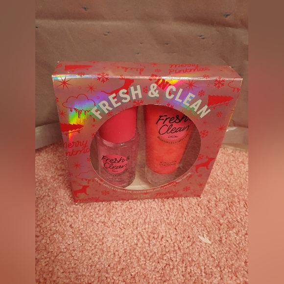 PINK 💗 Body Spray/Lotion Bundle! NIB. - Picture 3 of 6